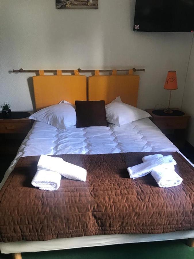Human Hotel Restaurant Park ヴィルクローズ エクステリア 写真