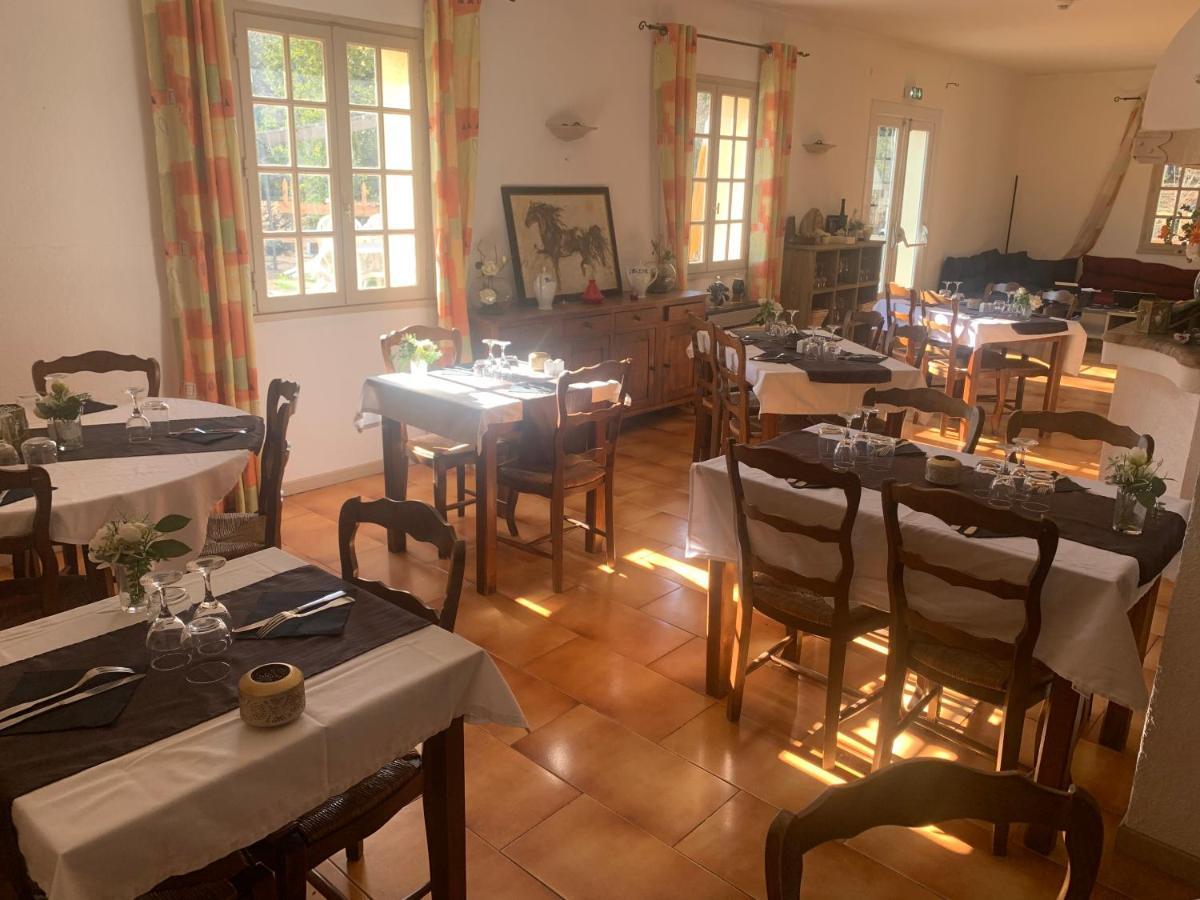 Human Hotel Restaurant Park ヴィルクローズ エクステリア 写真