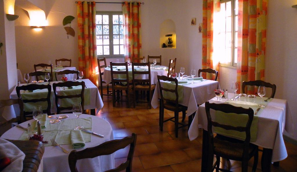 Human Hotel Restaurant Park ヴィルクローズ エクステリア 写真
